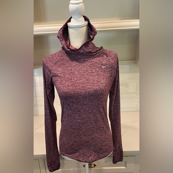 NIKE Dri-Fit Element Running Hoodie - Picture 2 of 10